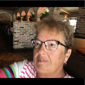 Meet your Posher, Peggy